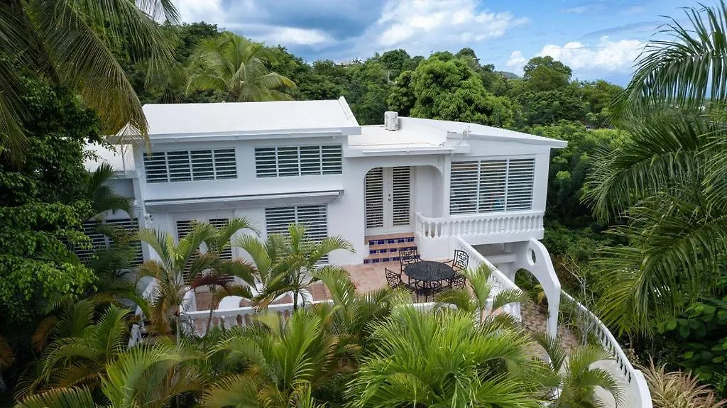 Las Terrazas Los Chivos Vieques