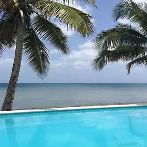 Hotel Bravo, Vieques